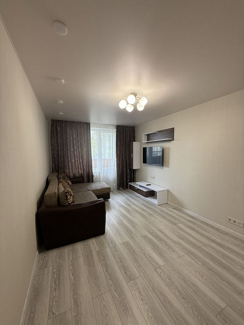 Сдам 2 ком кв 5/12 метро Героев Труда Харків - зображення 2