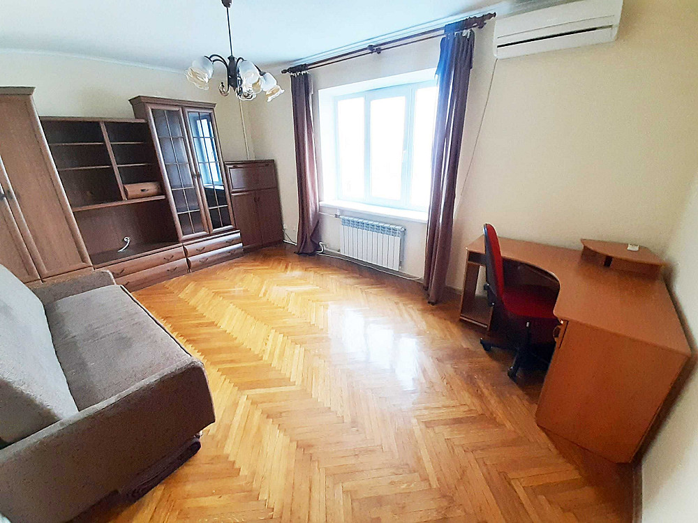 Аренда тёплой 2к квартиры 65м2 возле метро Харьковская, Ревуцкого 42 Київ - зображення 4