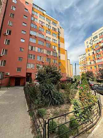 Срочно продам 2 ком квартиру в сданном , кирпичном доме. Одесса