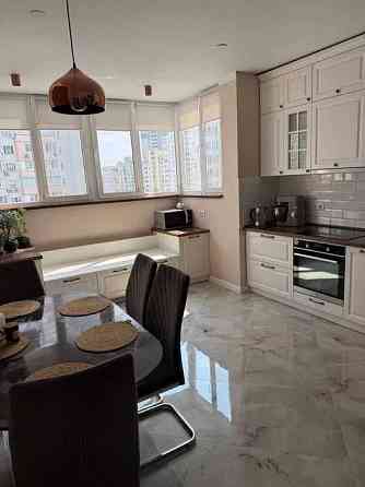 Продаж ЖК Традиція моноліт новобудова! Київ