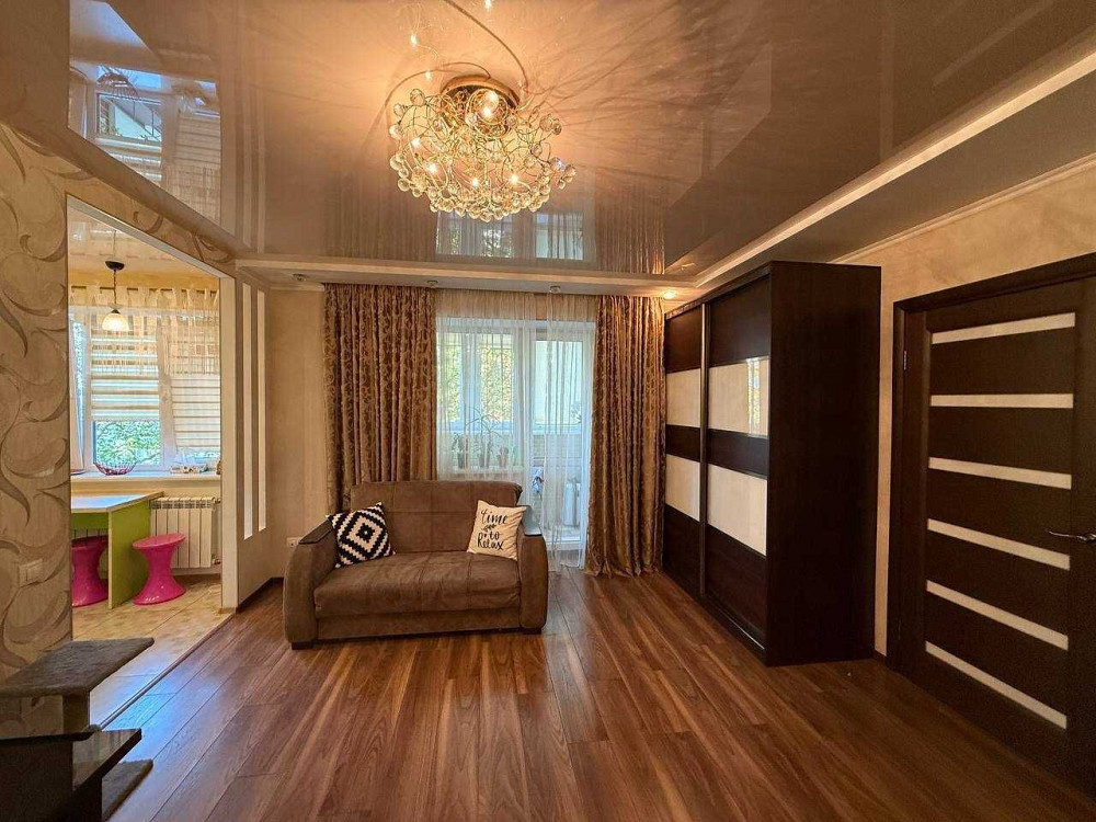 Продам квартиру на Гайдара/Генерала Петрова, 4/9 Одесса - изображение 1