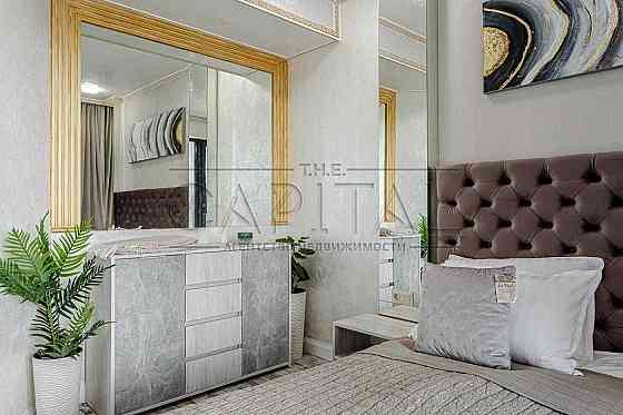 Оренда квартири з неймовірним панорамним видом на Дніпро! Київ