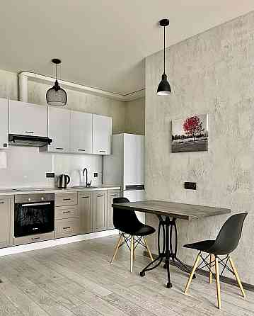 Оренда . Кухня вітальня + спальня . Солом'янська 20 Київ