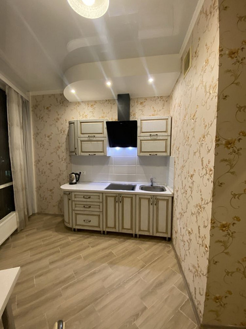 Здається 1К Жк Smart Plaza КПІ 5 хвилин Київ - зображення 1