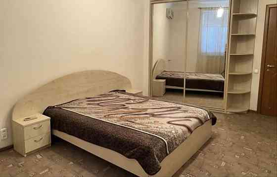 Сдам 2 х квартиру в Центре пр Яворницкого парк Глобы Днепр