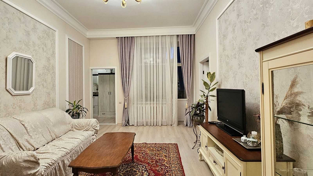 Центр Палац Спорту Шота Руставелі Гулівер Продаж 3-кім з ремонтом! Київ - зображення 1