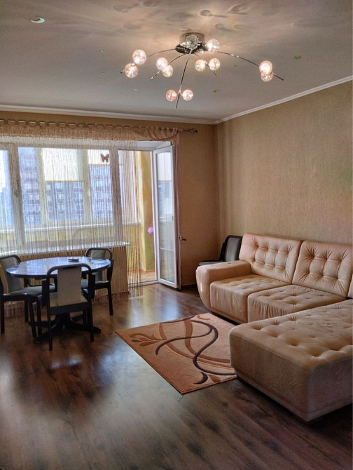 Продаж 3к квартири пр-т. Бажана 30 метро Харківська Київ - зображення 1