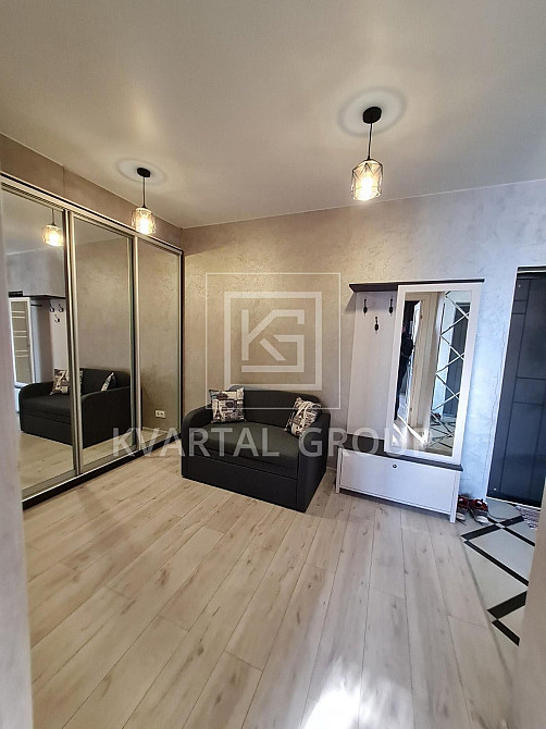 євродвокімнатну квартиру ремонт + техніка 1 491 $ за м² в тихій місцин Ирпень - изображение 3