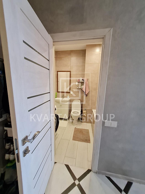 євродвокімнатну квартиру ремонт + техніка 1 491 $ за м² в тихій місцин Ирпень - изображение 6