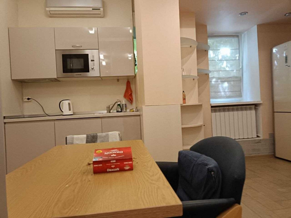 1к студія, ул. Скоропадского 8А, (Льва Толстого), Центр Київ - зображення 1