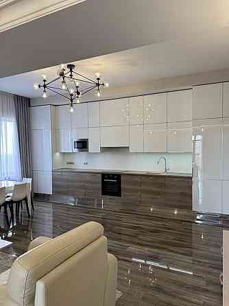 Шикарная 3к в центре города Одесса