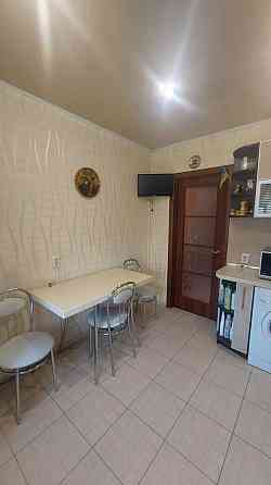 Оренда 2к кв. у Південному мікрорайоні по вулиці В. Українця Запоріжжя