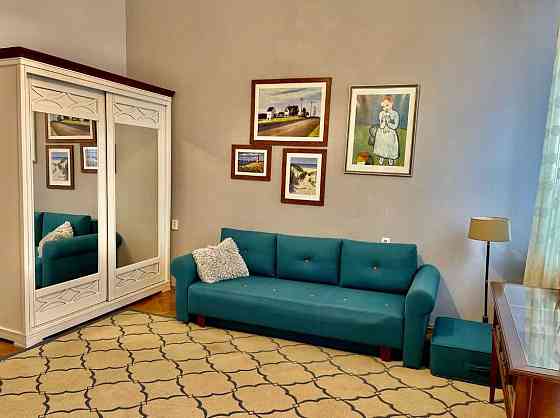 Князів Острозьких вул. (Московська), 29-Б Київ