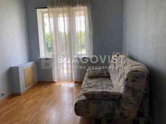 Довгострокова оренда квартири Антоновича(Горького 4/6) Київ