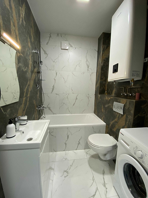 Каменська 127 Сдам шикарну 1но кімнатну студію метро "Вирлиця" Київ - зображення 3