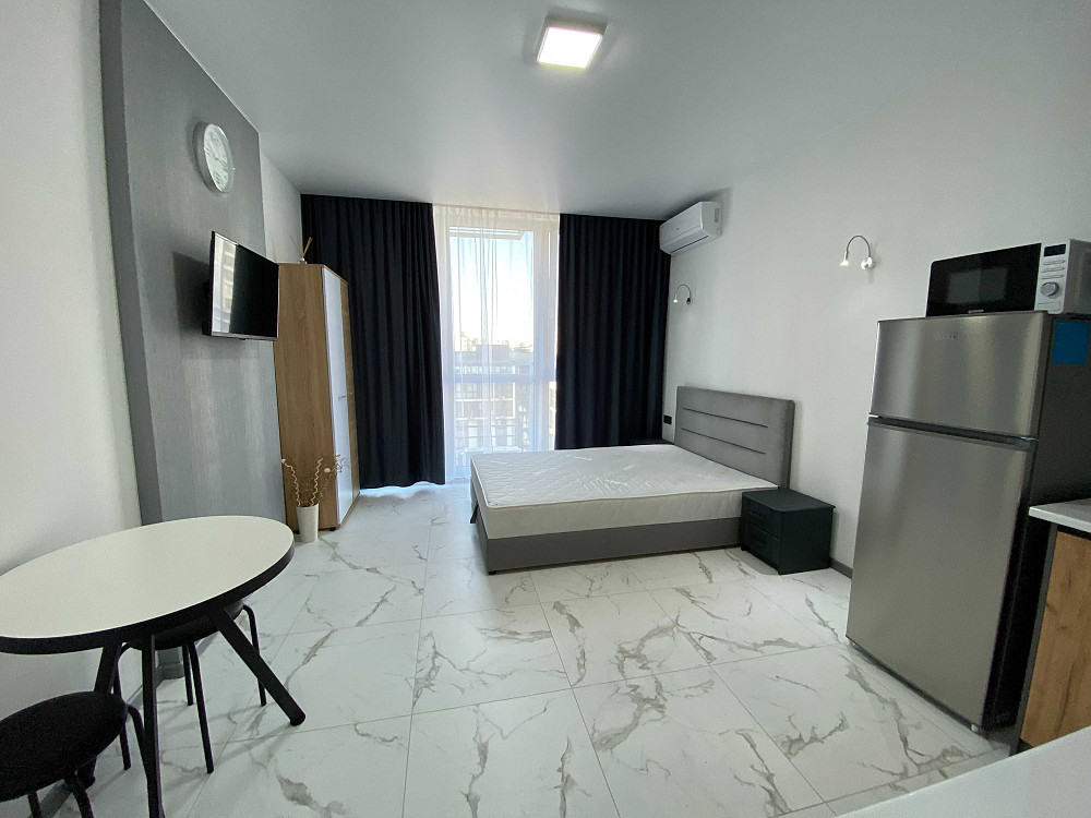 Каменська 127 Сдам шикарну 1но кімнатну студію метро "Вирлиця" Київ - зображення 1