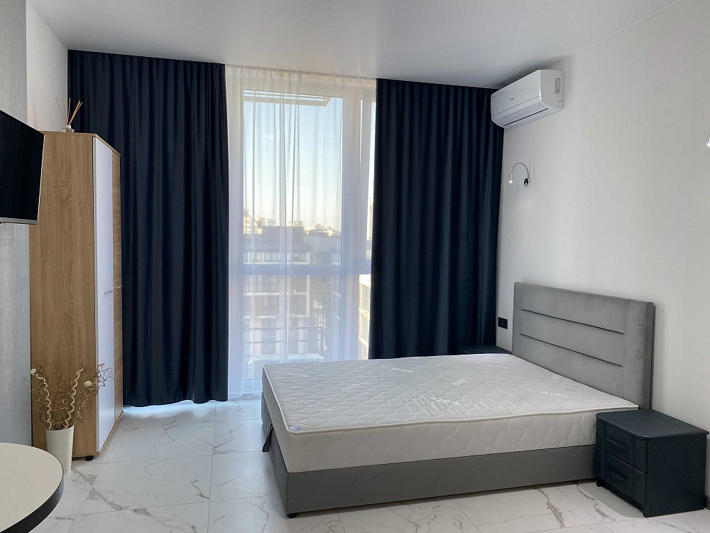 Каменська 127 Сдам шикарну 1но кімнатну студію метро "Вирлиця" Київ - зображення 5