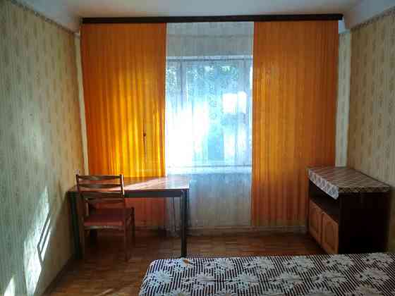 Двохкімнатна квартира на вул Виговського Київ