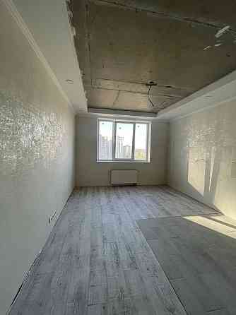 Продам вул.Соборності 20 простору 1кім.кв. з незакінченим ремонтом! Бровари