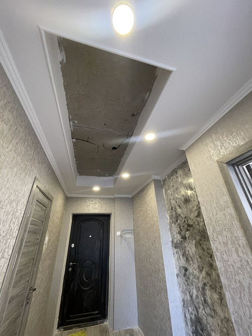 Продам вул.Соборності 20 простору 1кім.кв. з незакінченим ремонтом! Бровари - зображення 5