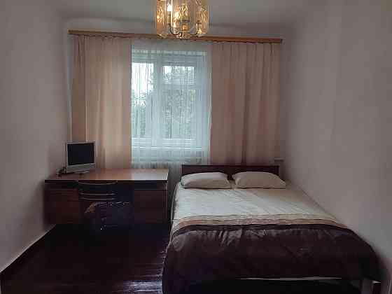 Двокімнатна квартира з індивідуальними опаленням Нововолинськ