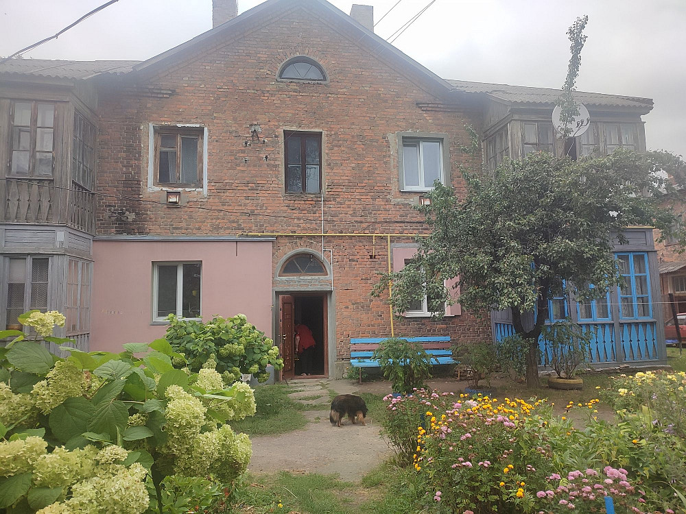 Двокімнатна квартира з індивідуальними опаленням Нововолинськ - зображення 2