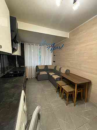 Продаж 1-к квартири на Батиєвій горі Київ