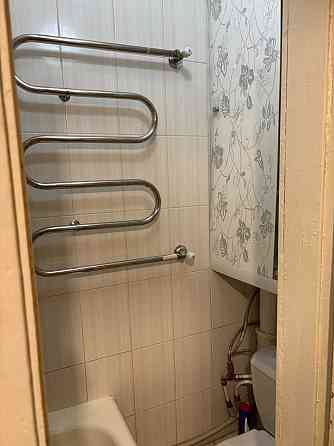 Затишна квартира: тепло, новий ліфт, готова до заселення Київ