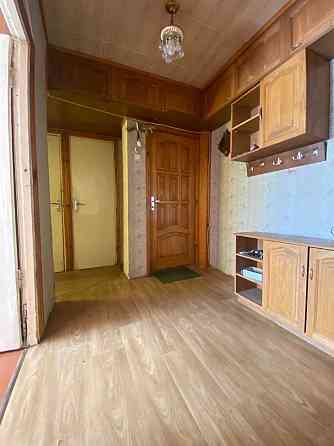 Продам 4-х  квартиру  на Польовій в цегляному будинку на 2-му поверсі Житомир