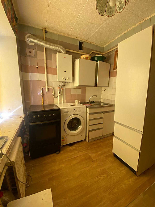 Продам 4-х  квартиру  на Польовій в цегляному будинку на 2-му поверсі Житомир - изображение 3