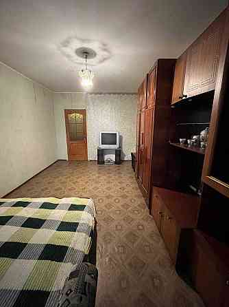 Сдам в аренду 1 комнатную крупногабаритную на ЛЕВОМ Vlad Кам`янське (Запорізька обл.)