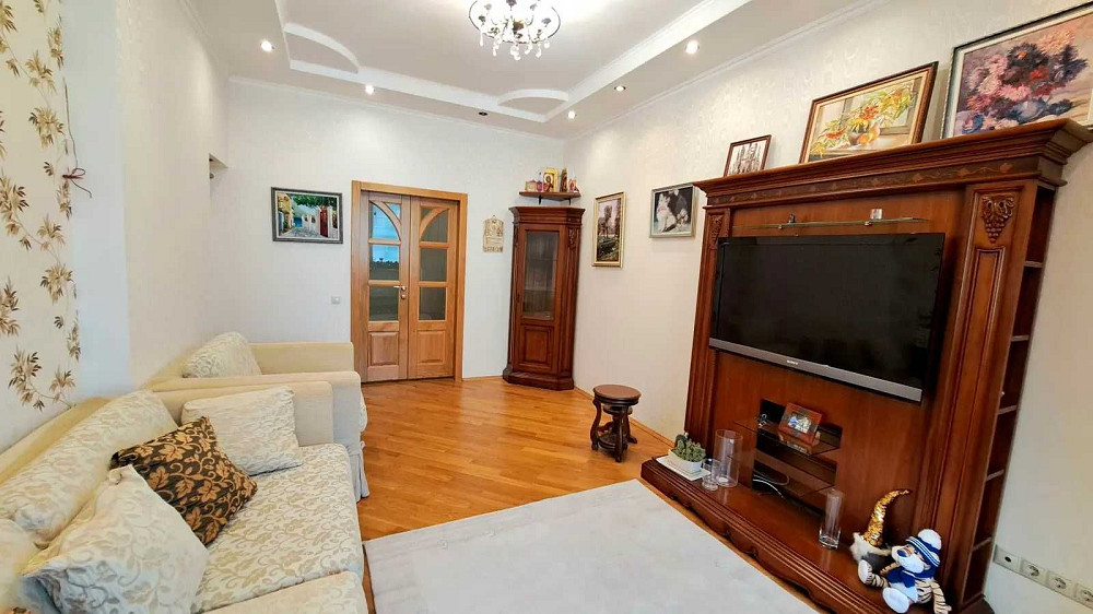 Здам трикімнатну квартиру в Ж.К. Паркове місто Київ - зображення 1