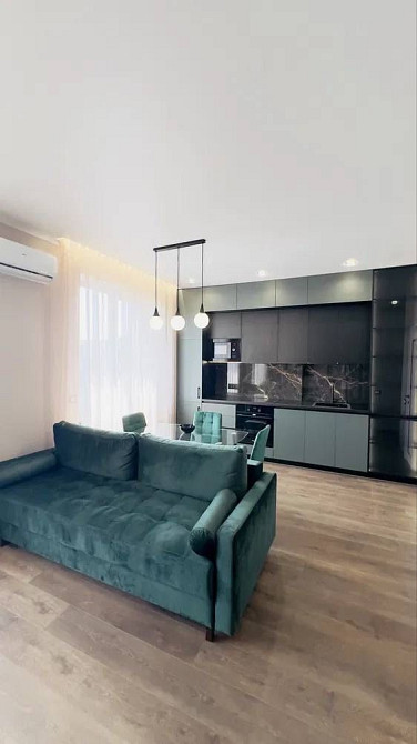 Новая красивая евро2шка 5-я фонтана, жк Акрополь , парк Победы Одеса - зображення 1