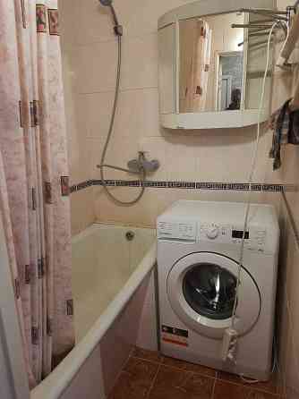 Здам 1 кім. на пр .Європейського Cоюзу 104 Київ