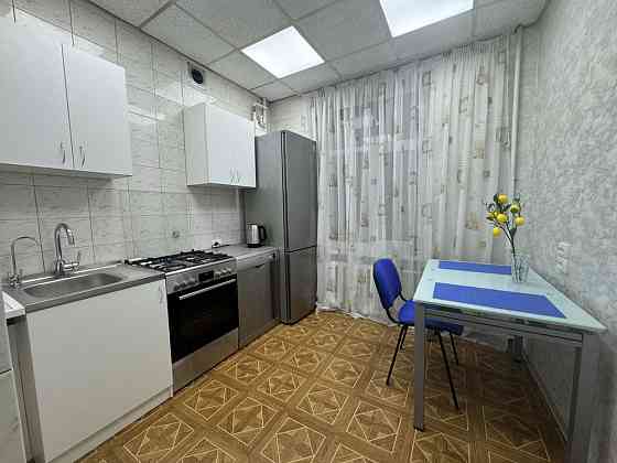 Власниця. Здам трикімнатну квартиру пл. Вокзальна Днепр