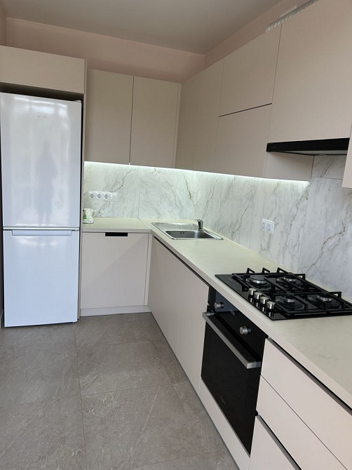 Без комісіі. Центр. Власник 2 к квартира в центрі Івано-Франківськ - зображення 1