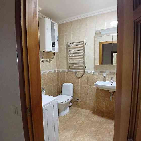 Квартира в ЖК Авангард, метро Виставковий центр, генератор, паркінг Київ