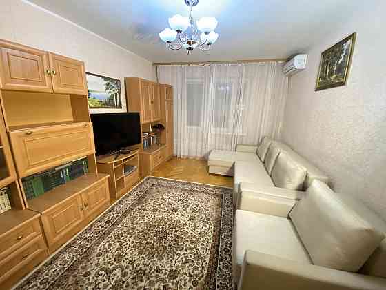 Оренда двокімнатної квартири на початку Троєщини. Київ