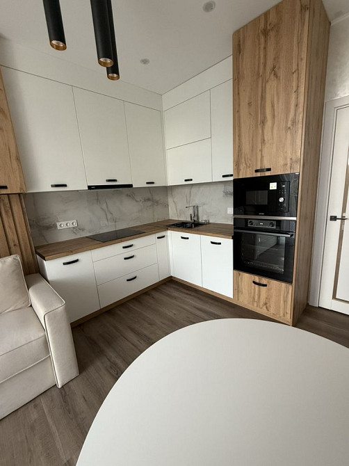 Оренда просторої 1,5 кім. квартири ЖК « Крістал» Ужгород - изображение 1