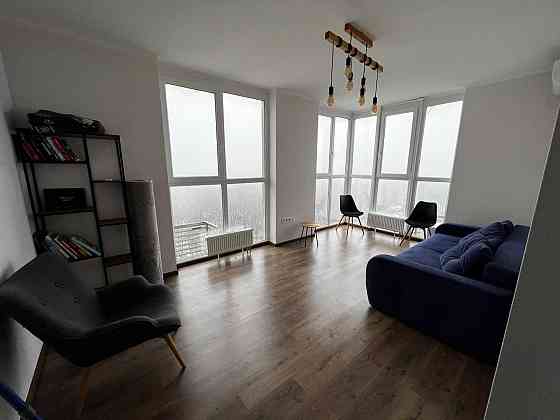 Без % продам 2-кім. кв. ул.Заболотного,15Б Київ