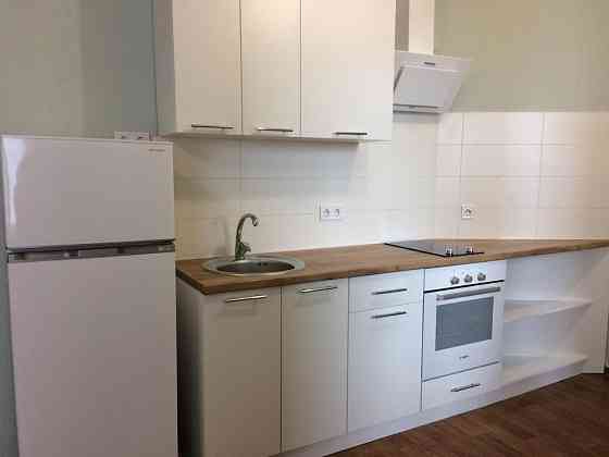 Собственник  продаст 1 комн квартиру в жилом новострое Еврика. Київ