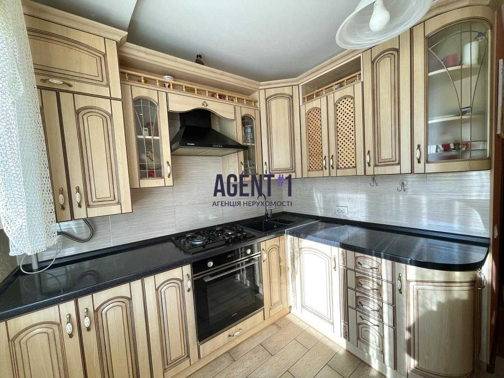 ЖК Львівський. Продаж однокімнатної 35 кв.м. з коморою 3,2 кв.м. Петропавлівська Борщагівка - зображення 2