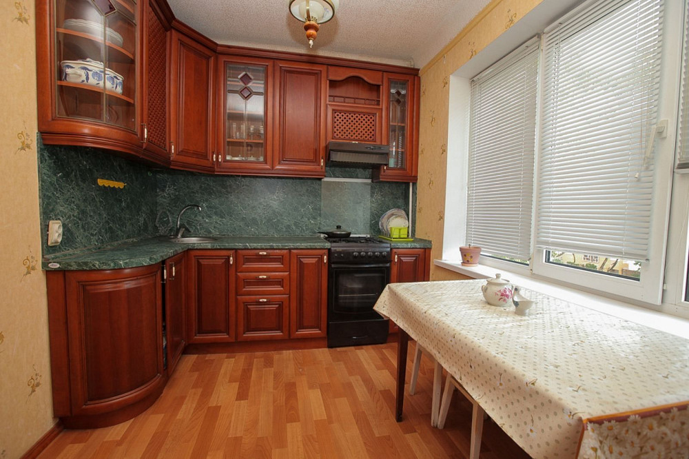 Продам 2х комнатную квартиру Универсам , Хортицкий район Запорожье - изображение 1