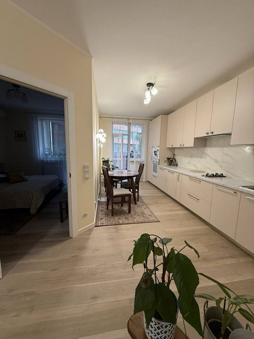 Продаж 2к квартири в центрі Ужгород - зображення 4