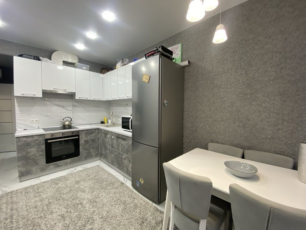 1- комнатная с ремонтом Мебель и техника ЖК Акварель Одесса - изображение 1