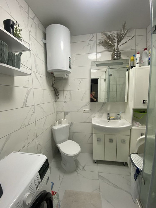 1- комнатная с ремонтом Мебель и техника ЖК Акварель Одесса - изображение 4