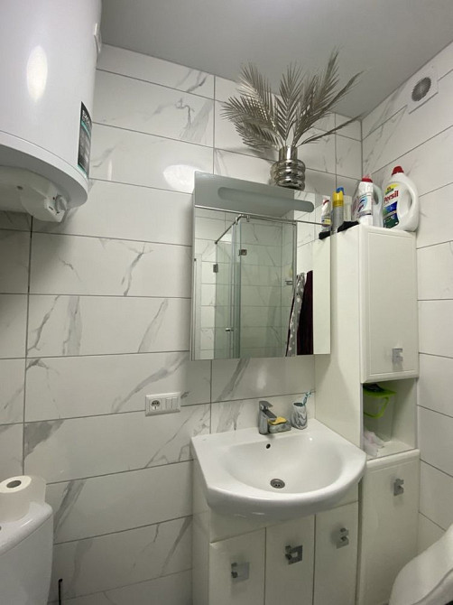 1- комнатная с ремонтом Мебель и техника ЖК Акварель Одесса - изображение 5