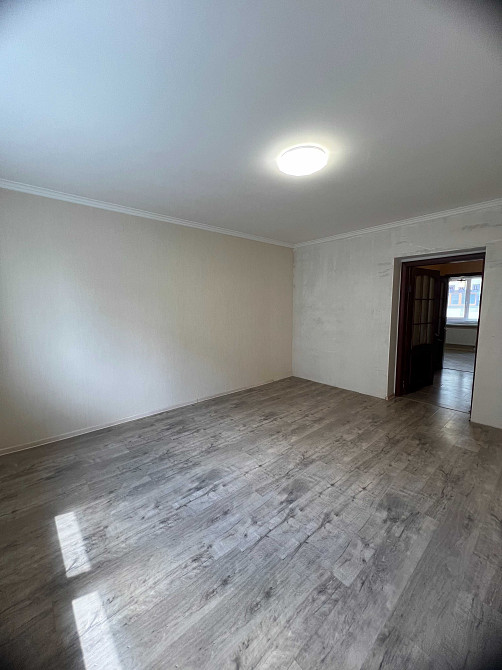 з гаражем під квартирою (двостороння)на закритій території в Річ Таун Буча - изображение 5