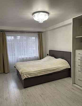 Продам 2-х комнатную квартиру в самом ЦЕНТРЕ города. Ж Кам`янське (Запорізька обл.)