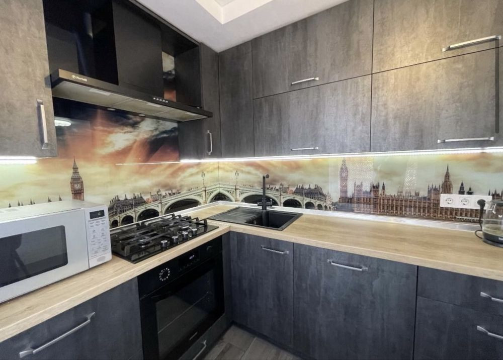 Продам 2-х комнатную квартиру в самом ЦЕНТРЕ города. Ж Кам`янське (Запорізька обл.) - зображення 3